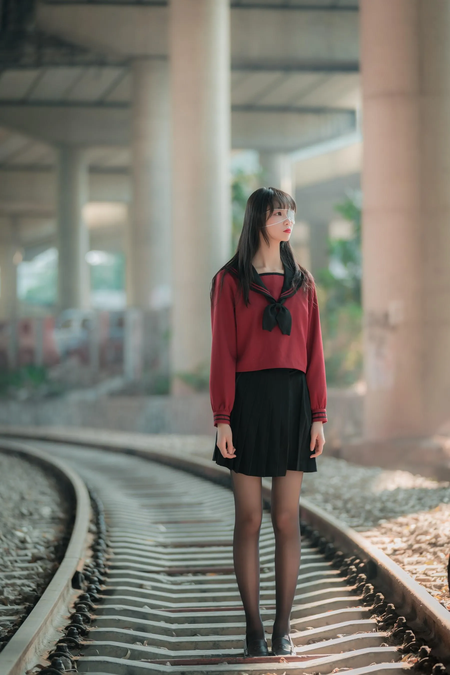 西瓜少女 NO.011 铁轨成片 [48P]插图7